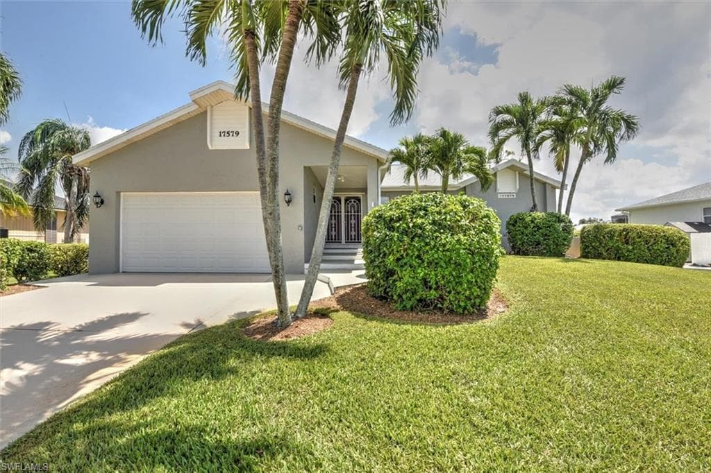 17579 Boat Club DR FORT MYERS, FL 33908