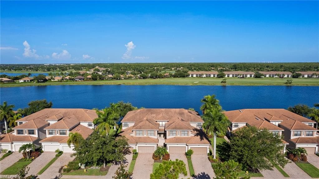10478 Smokehouse Bay DR 102 NAPLES, FL 34120