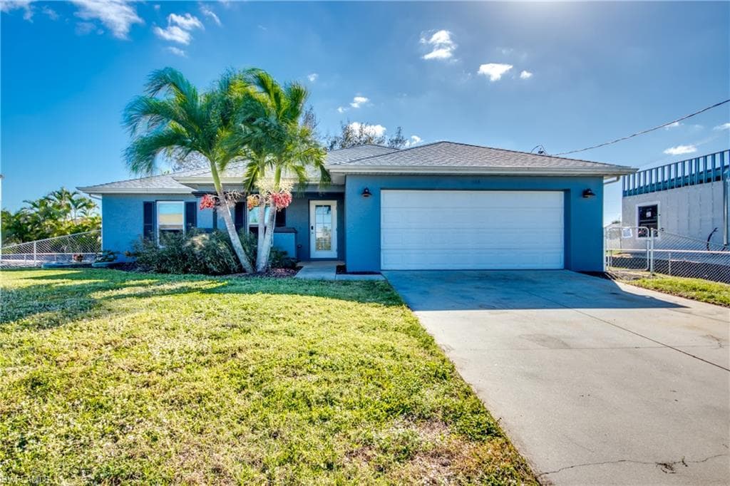 1104 NE 19th ST CAPE CORAL, FL 33909