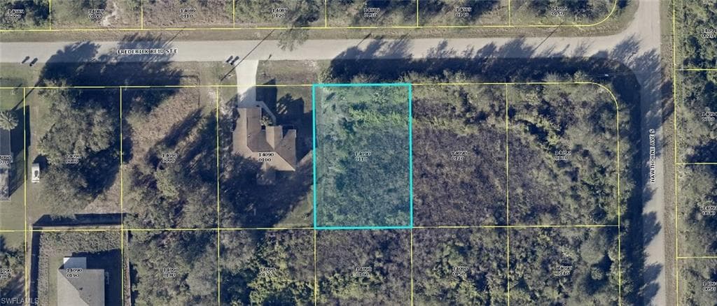 856 Frederick Reid ST E LEHIGH ACRES, FL 33974