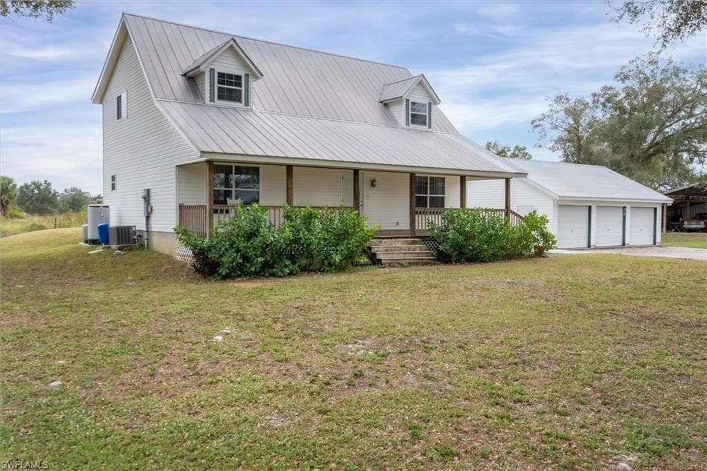 22250 N River RD ALVA, FL 33920