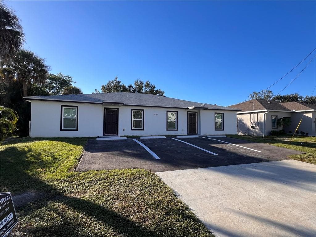 3120 Peters AVE 1 NAPLES, FL 34112