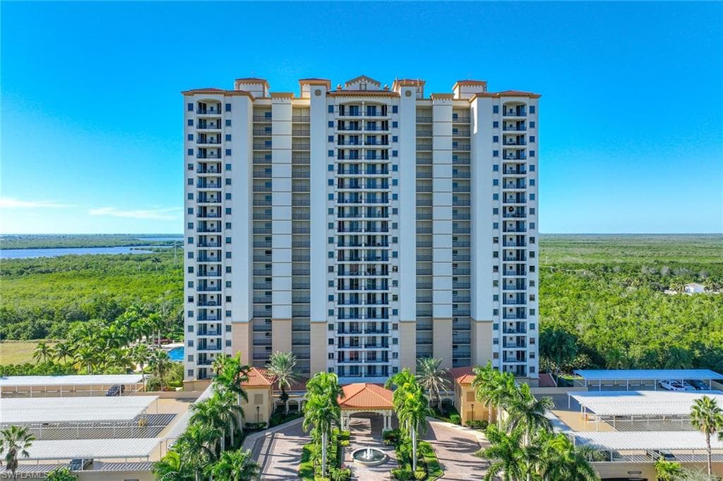 1065 Borghese LN 1006 NAPLES, FL 34114