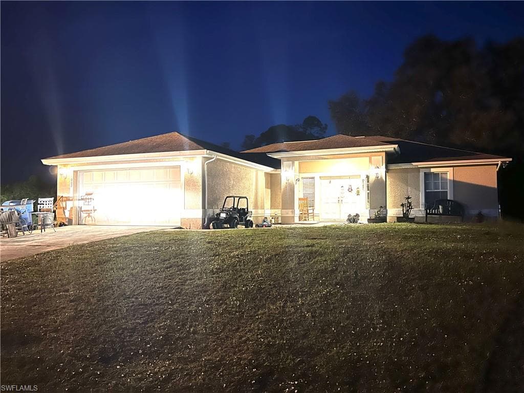 3002 Hart CT LABELLE, FL 33935