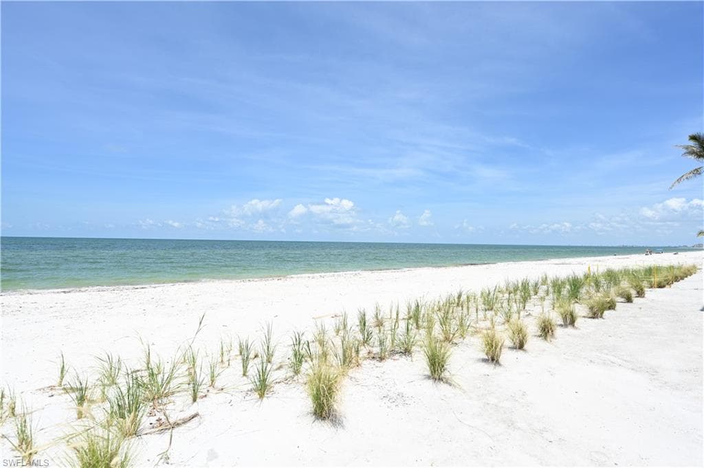 27540 Hickory BLVD BONITA SPRINGS, FL 34134