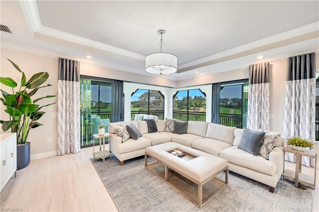 16355 Viansa WAY 202 NAPLES, FL 34110