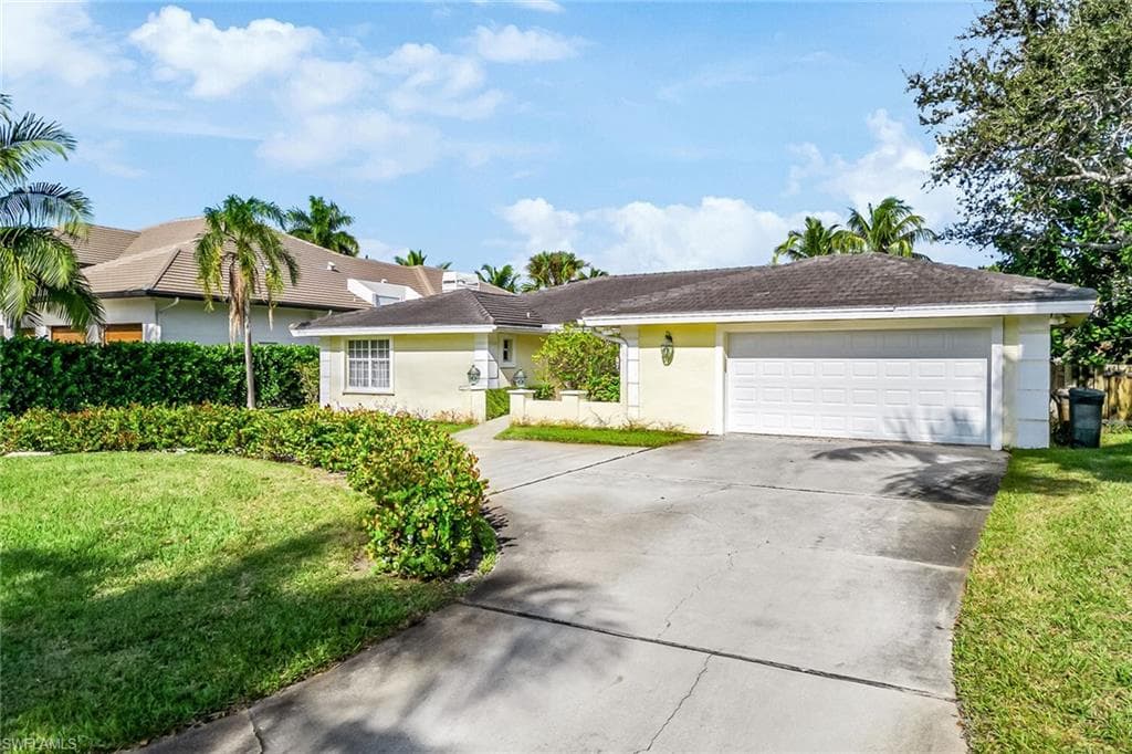 707 Port Side DR NAPLES, FL 34103