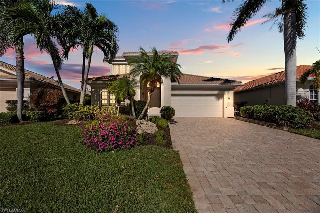 8863 Biella CT ESTERO, FL 33967