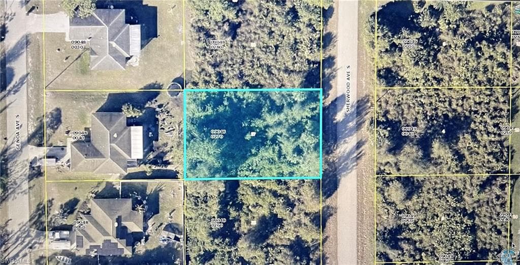 552 Sherwood AVE S LEHIGH ACRES, FL 33974
