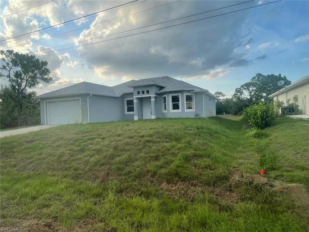 2708 42nd ST SW LEHIGH ACRES, FL 33976