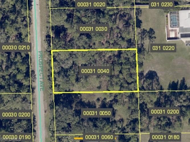 616 Prospect AVE LEHIGH ACRES, FL 33972