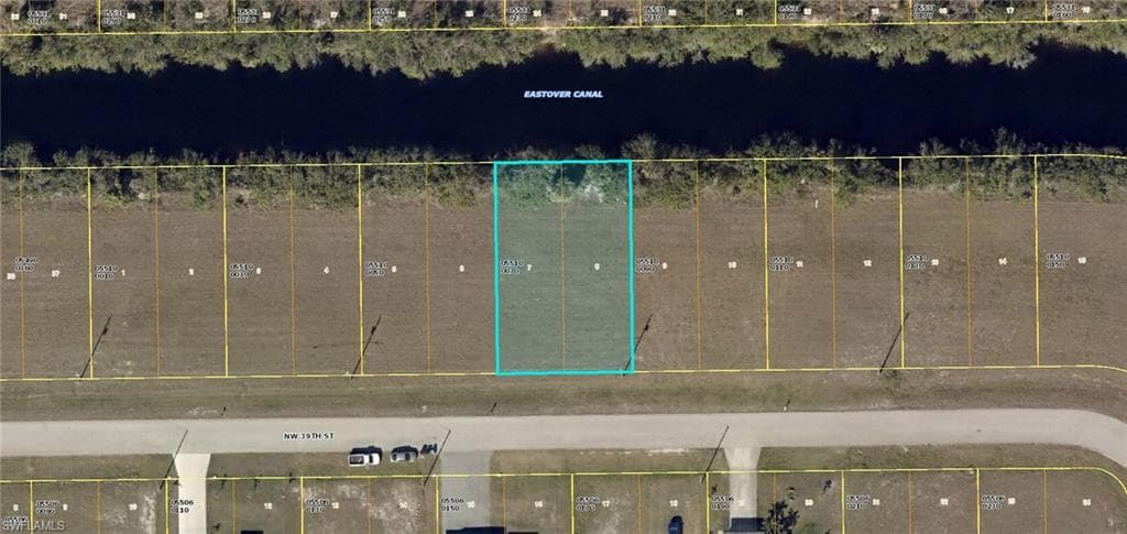 3821 NW 39th ST CAPE CORAL, FL 33993