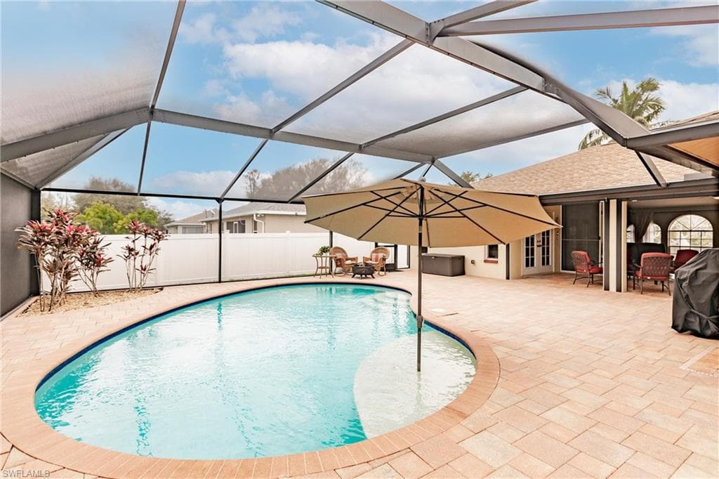 609 SW 23rd TER CAPE CORAL, FL 33991