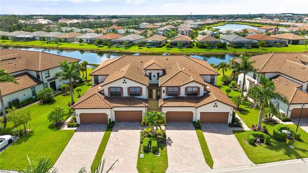 11867 Arboretum Run DR 201 FORT MYERS, FL 33913