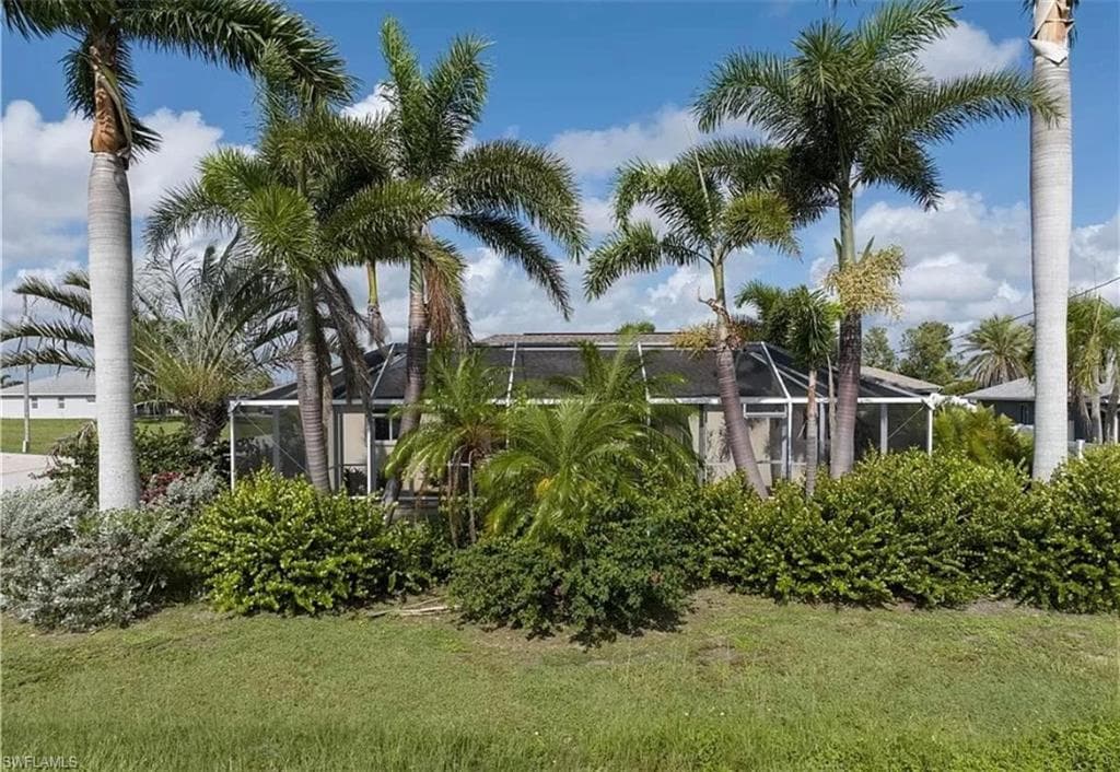 1801 NE 22nd AVE CAPE CORAL, FL 33909