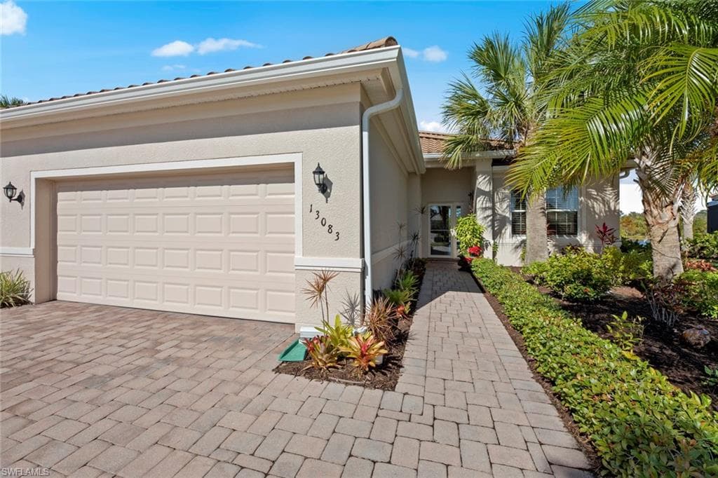13083 Creekside LN PORT CHARLOTTE, FL 33953
