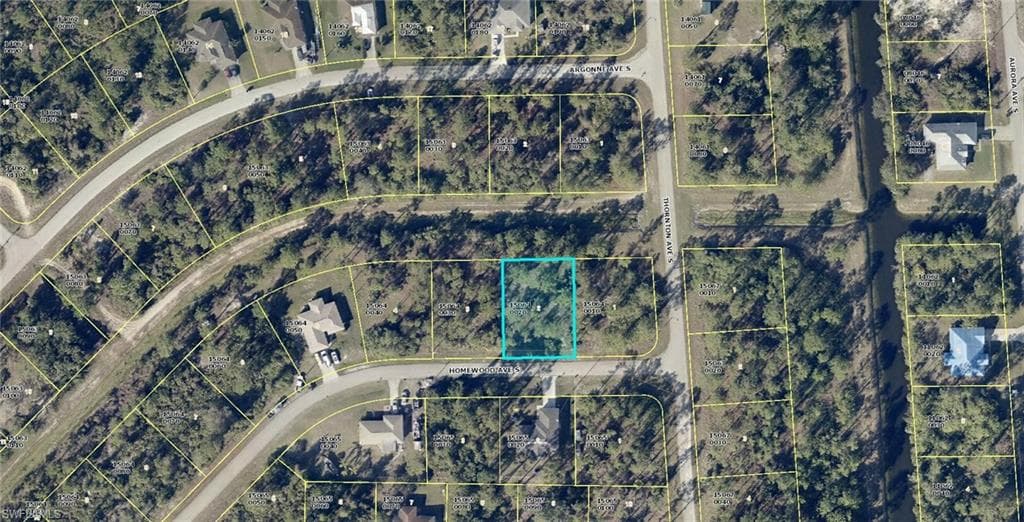 202 Homewood AVE S LEHIGH ACRES, FL 33974