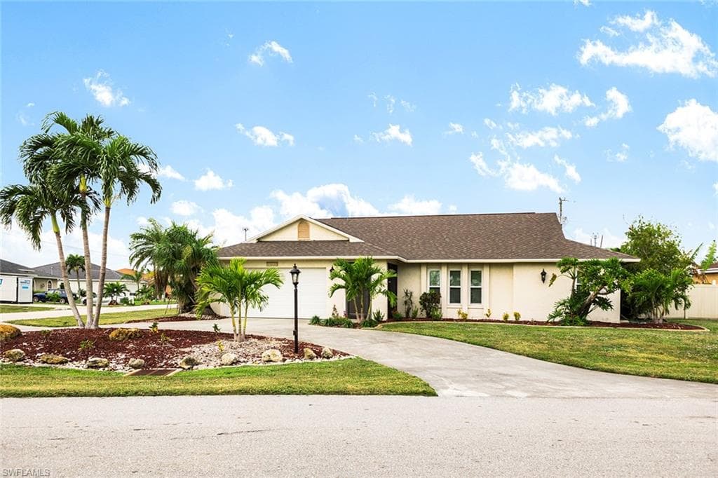 3822 SW 6th PL CAPE CORAL, FL 33914