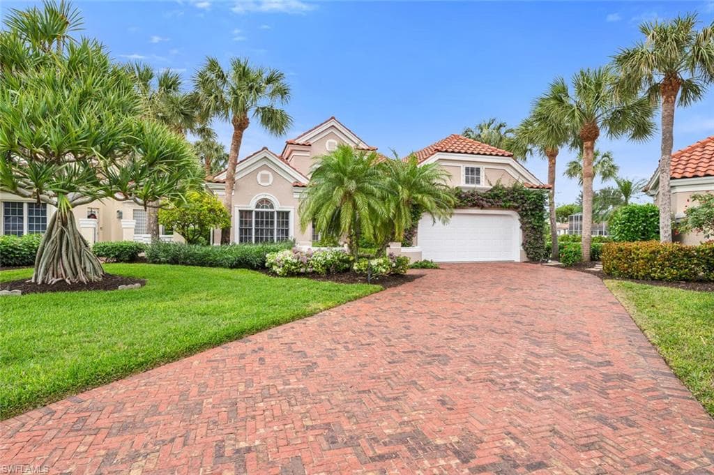 26200 Siena DR