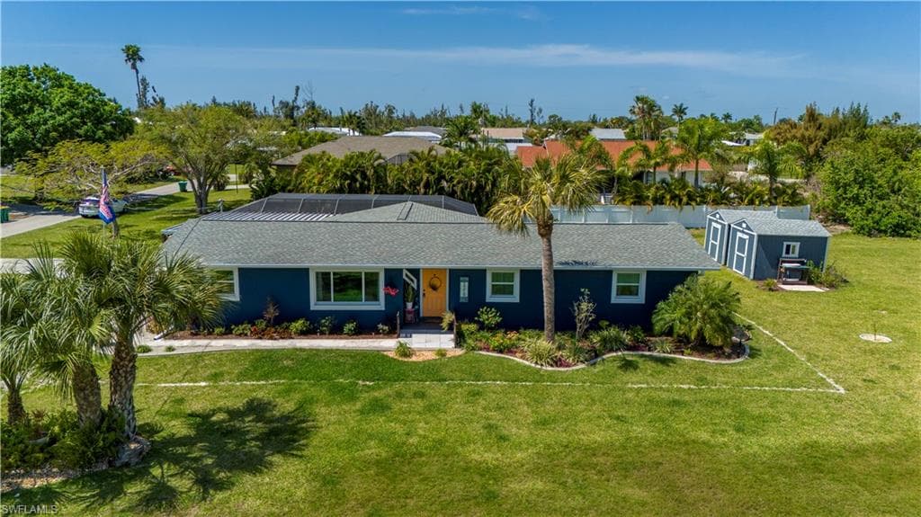3319 Palm DR PUNTA GORDA, FL 33950