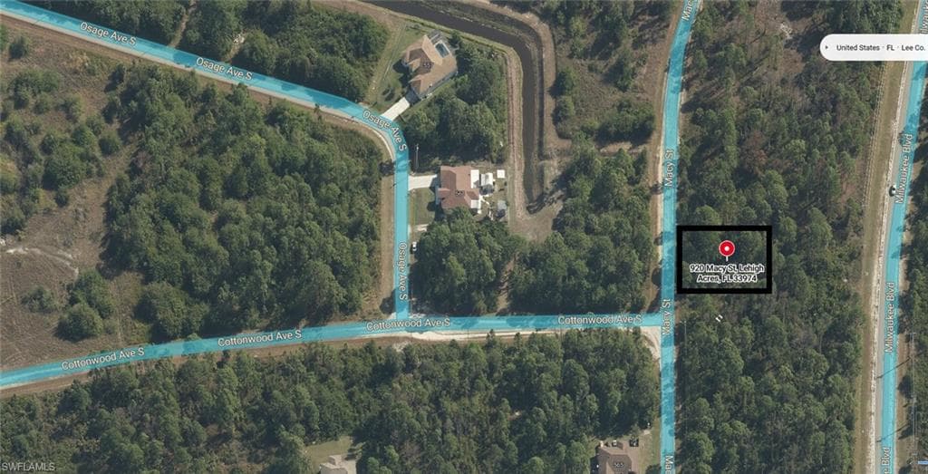 920 Macy ST E LEHIGH ACRES, FL 33974