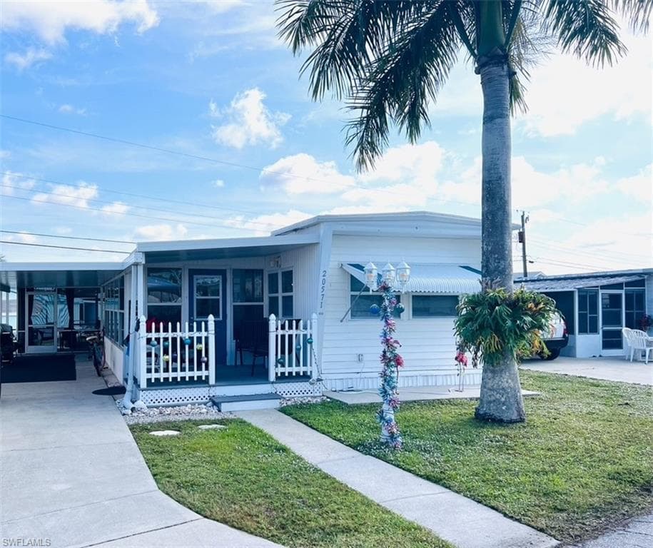 20571 Port DR ESTERO, FL 33928