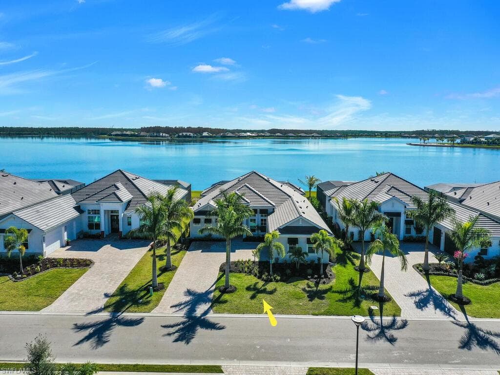 18933 Wildblue BLVD FORT MYERS, FL 33913