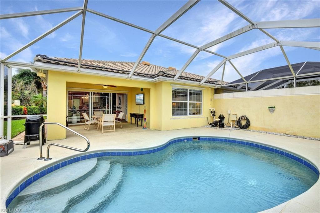 28249 Islet TRL BONITA SPRINGS, FL 34135