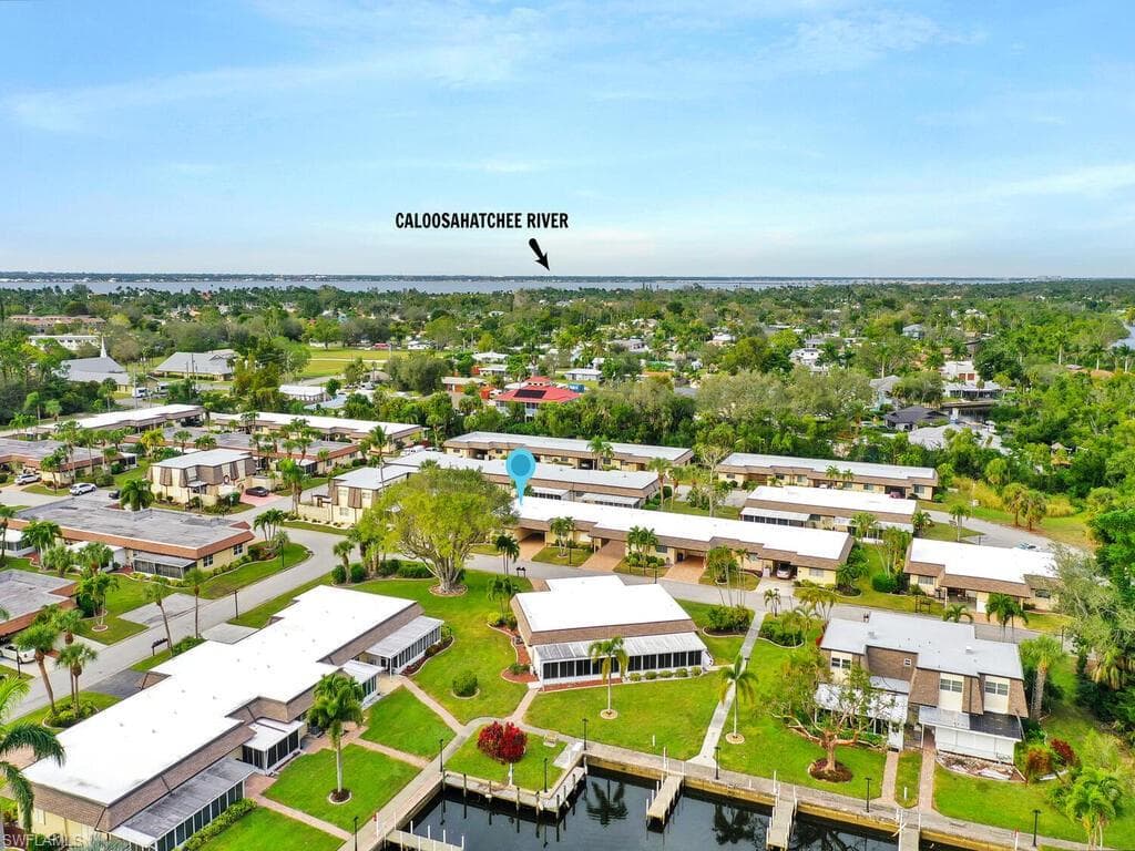 4777 Hidden Harbour BLVD FORT MYERS, FL 33919
