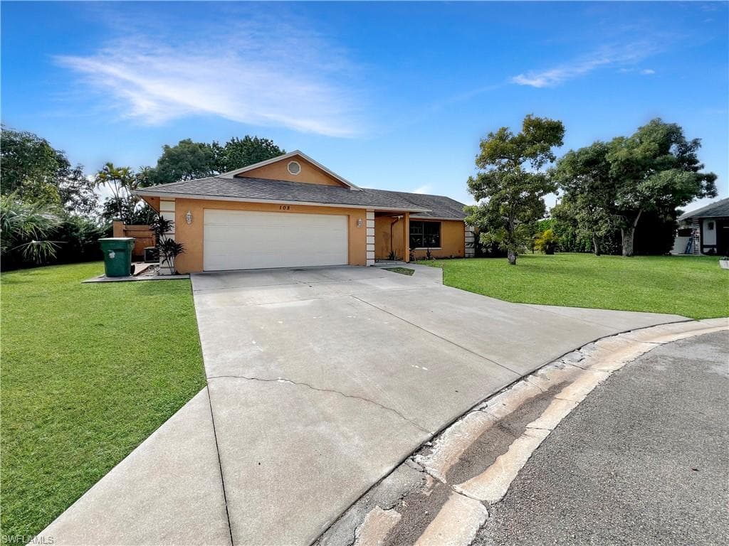 108 Willow Creek LN NAPLES, FL 34113
