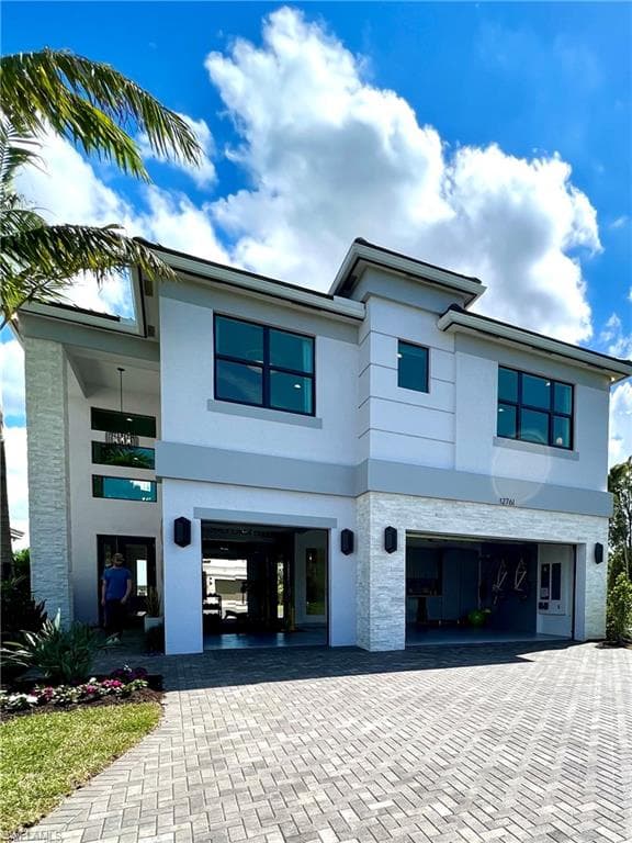 12817 Hawkins DR ESTERO, FL 33928