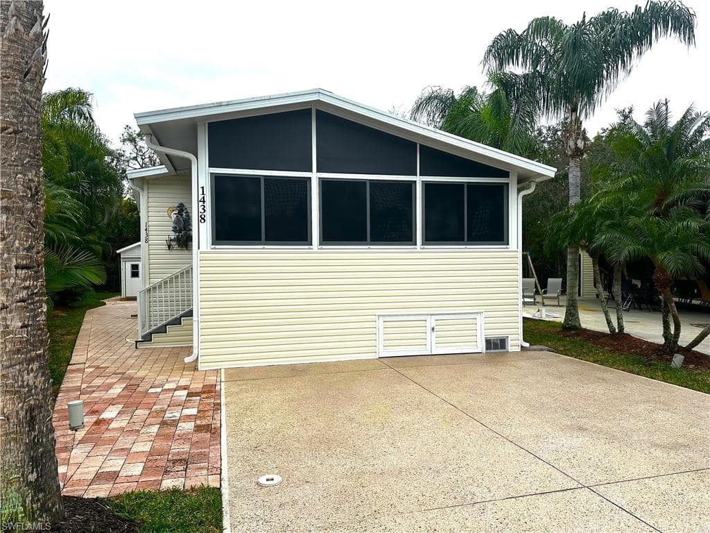 1438 Diamond Lake CIR NAPLES, FL 34114