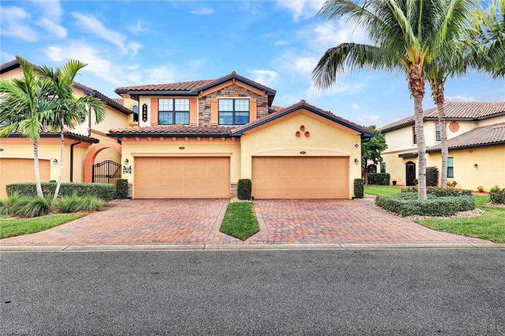 28040 Cookstown CT 2804 BONITA SPRINGS, FL 34135