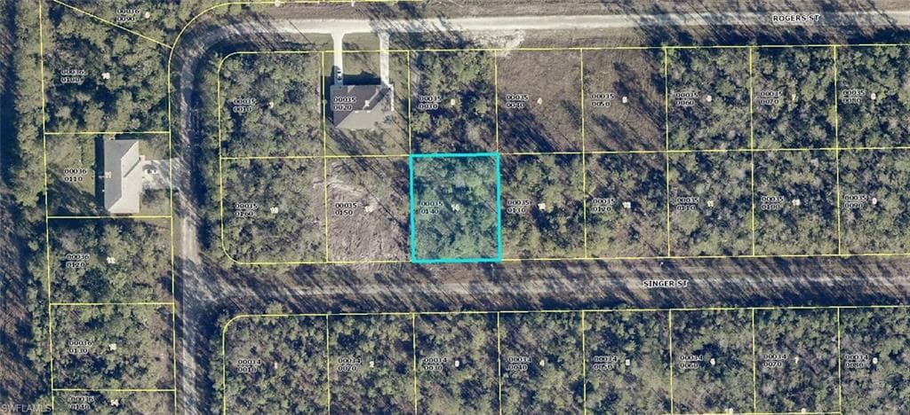 220-222 Singer ST LEHIGH ACRES, FL 33972