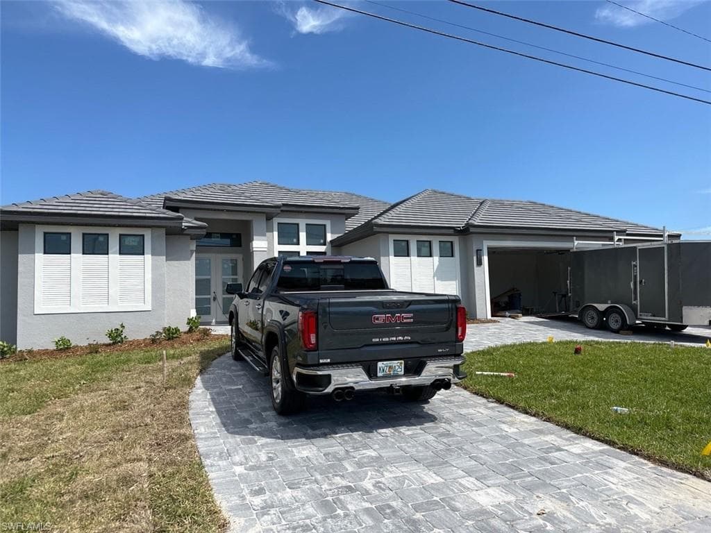 2323 Beach PKWY W CAPE CORAL, FL 33914