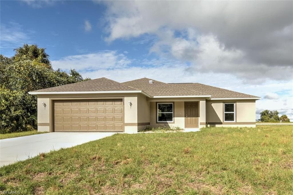 5015 N Peachtree CIR LABELLE, FL 33935