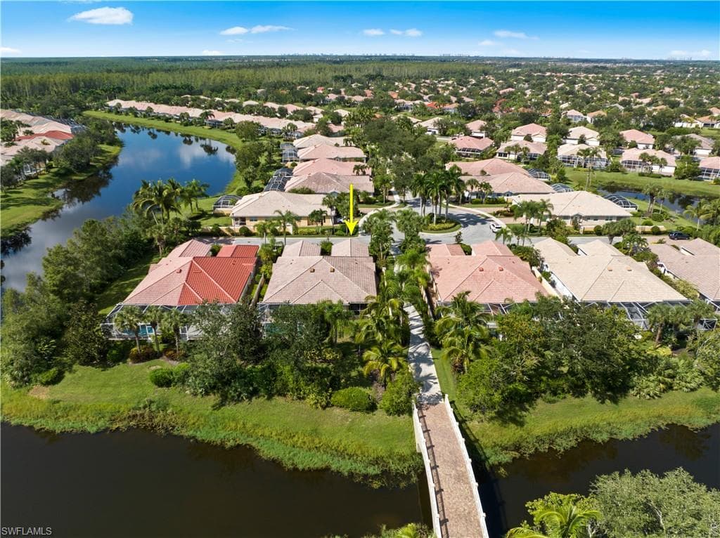 15387 Upwind DR BONITA SPRINGS, FL 34135