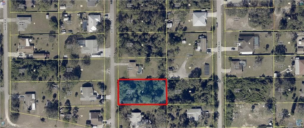 10 Robert AVE LEHIGH ACRES, FL 33936