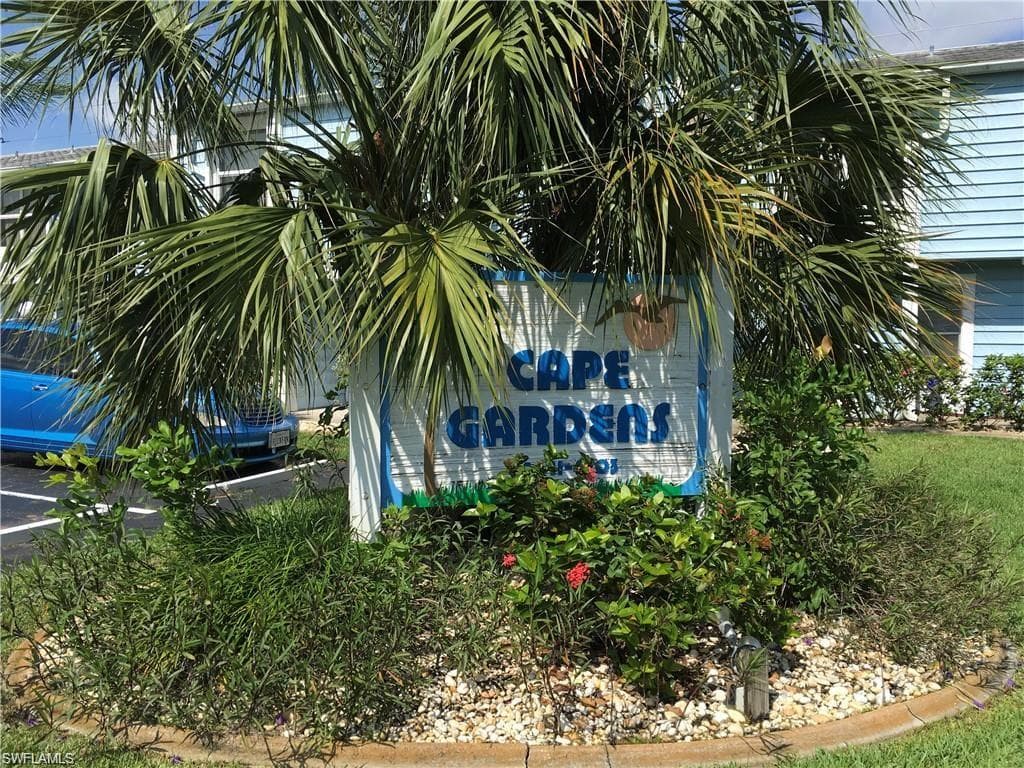 4641 SW Santa Barbara PL 8 CAPE CORAL, FL 33914