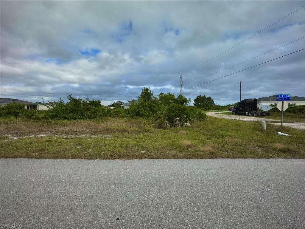 1606 Connie AVE S LEHIGH ACRES, FL 33976