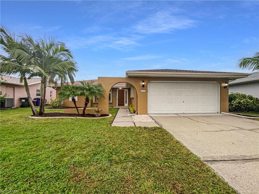 9746 Deerfoot DR FORT MYERS, FL 33919