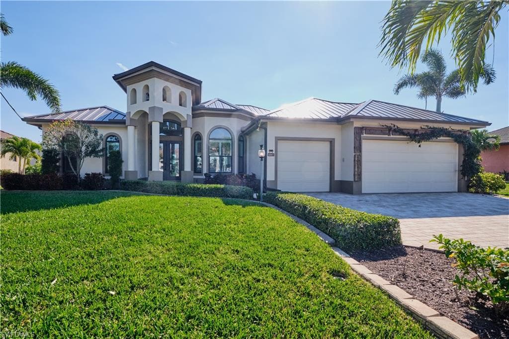 11734 Royal Tee CIR CAPE CORAL, FL 33991
