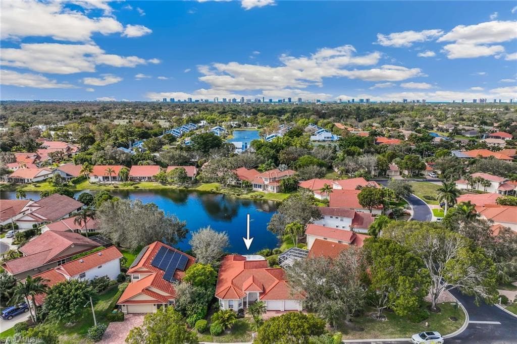 4821 Europa DR NAPLES, FL 34105