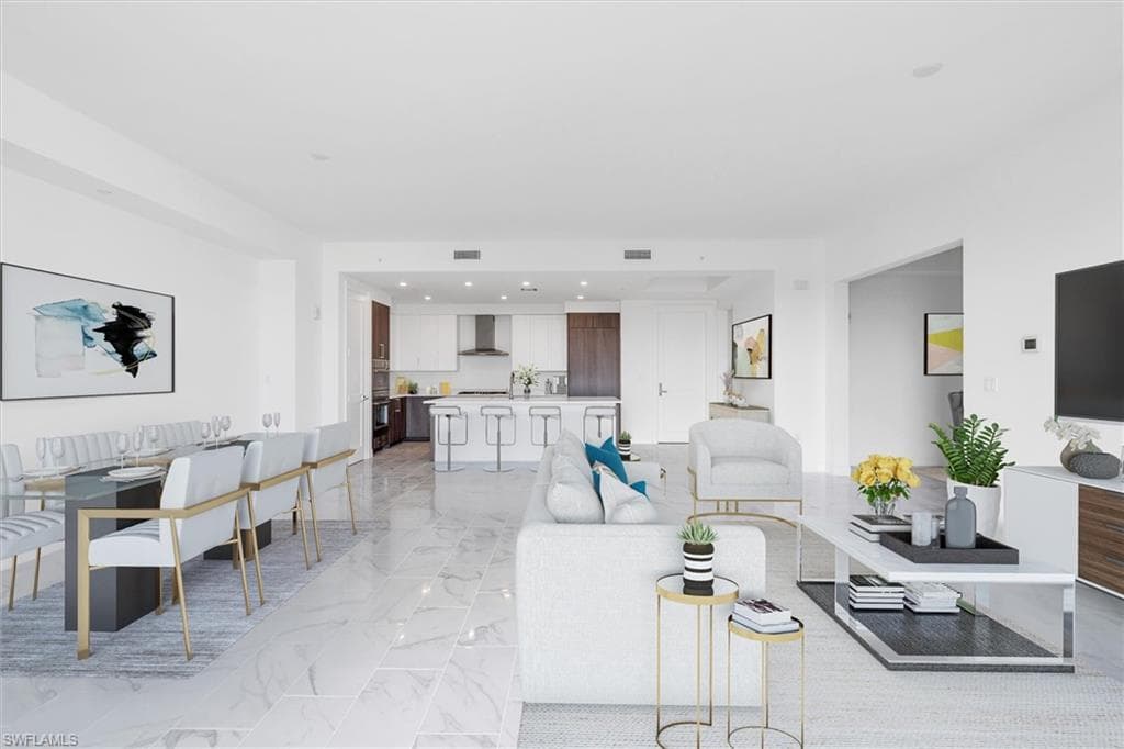 1125 Central AVE 569 NAPLES, FL 34102