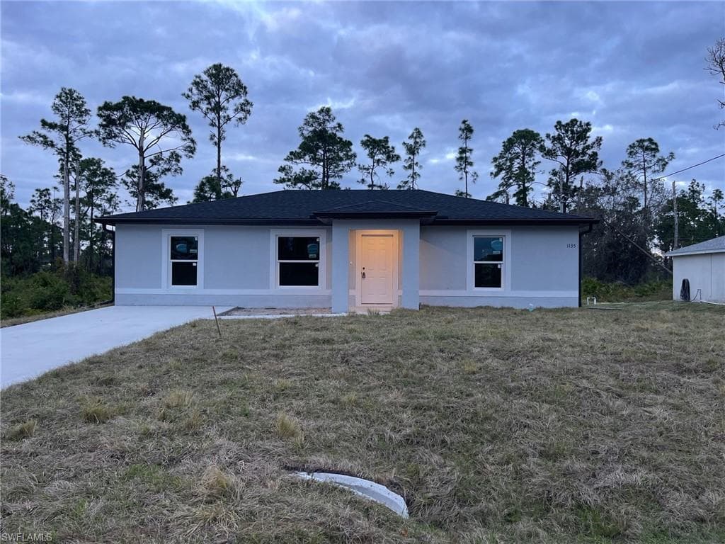 1135 Chiefland ST E LEHIGH ACRES, FL 33974