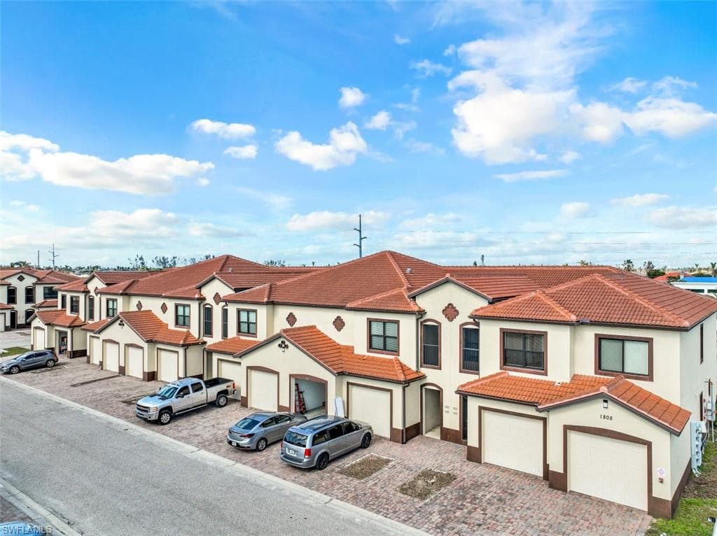 1805 Samantha Gayle WAY 212 CAPE CORAL, FL 33914