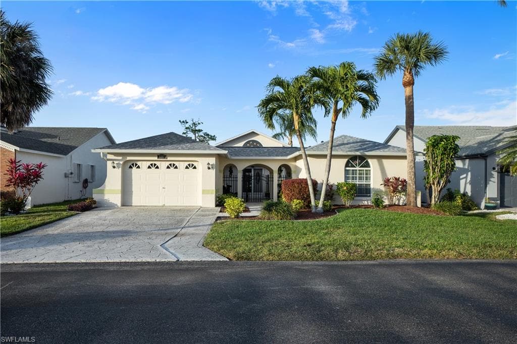 3337 Clubview DR