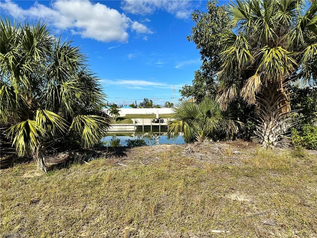 507 NE 15th ST CAPE CORAL, FL 33909