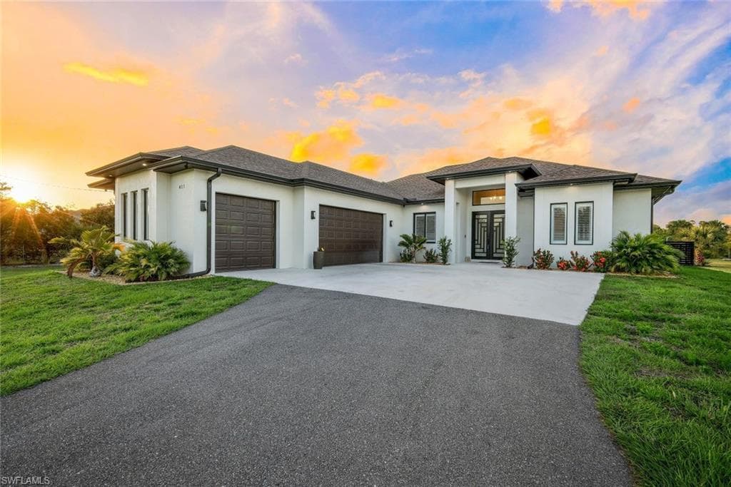 411 24th AVE NE NAPLES, FL 34120