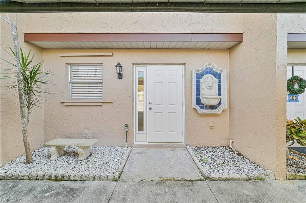 1512 Cape Coral PKWY W 104 CAPE CORAL, FL 33914